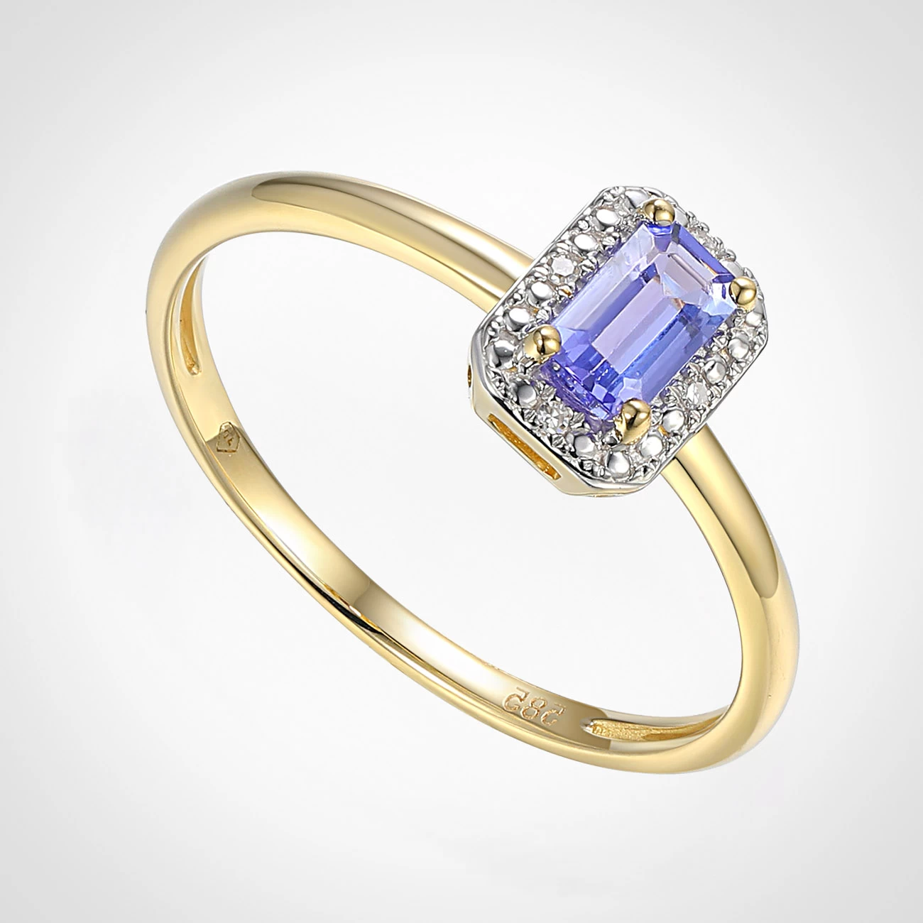 Clair Tanzanit